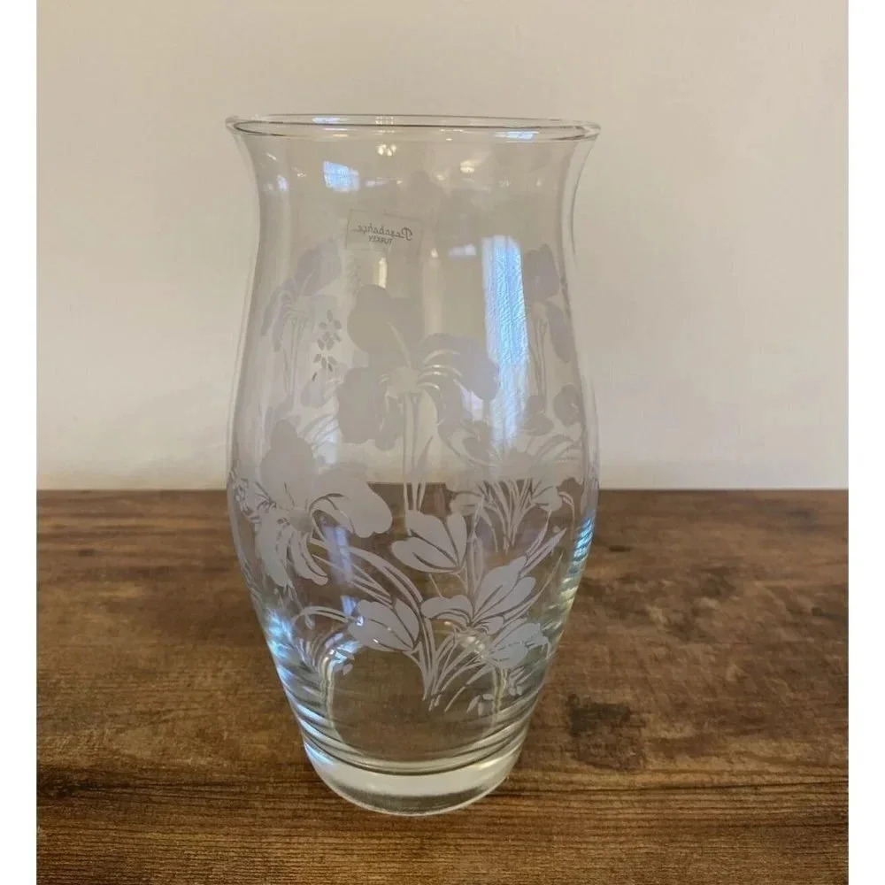 Pasabahce Made In Turkey Art Glass Clear Etched White Floral Vase 8”H 3.75”D
